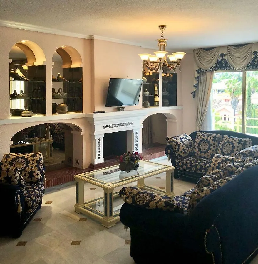 Riyadh House Marbella Apartment